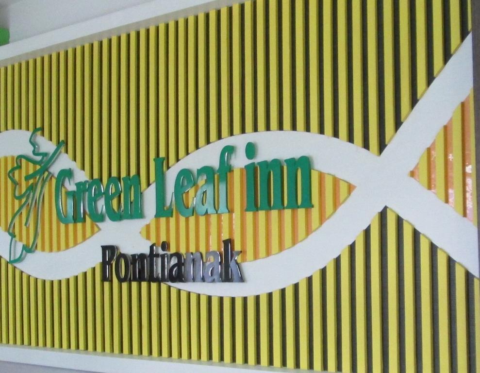 Green Leaf Inn Pontianak Extérieur photo